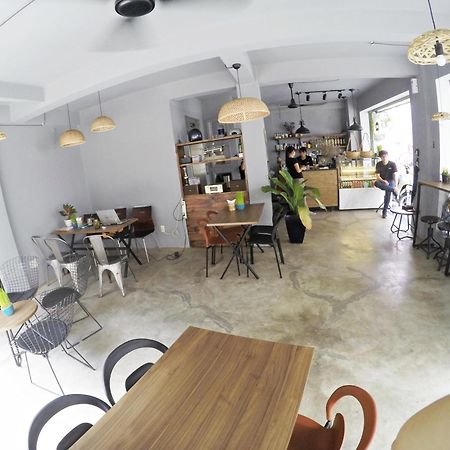 Happy Coffee Guesthouse Ho Şi Min Exterior foto